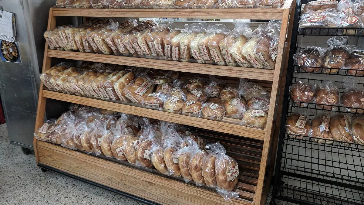 Marchbank Bakers – bakery in Castle Douglas town centre